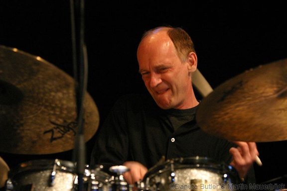 Wolfgang Reisinger (drums)